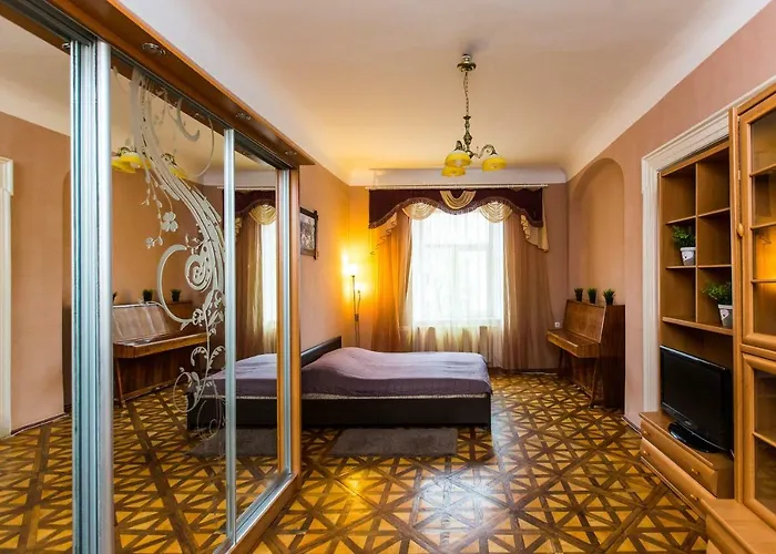 On Rynok Square Apartment Lviv