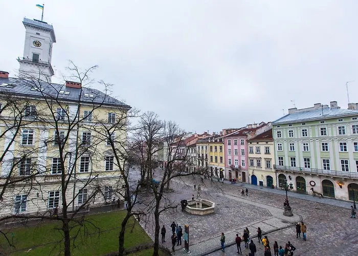 Apartment On Rynok Square *