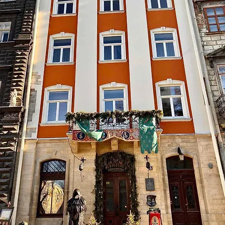 On Rynok Square Апартаменти *